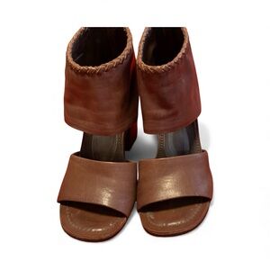 Bacio 61 Taupe Caldura Chunky Heel Leather Sandals, Size 10